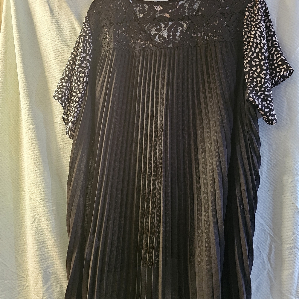 Size 2X Micheal Kors blouse